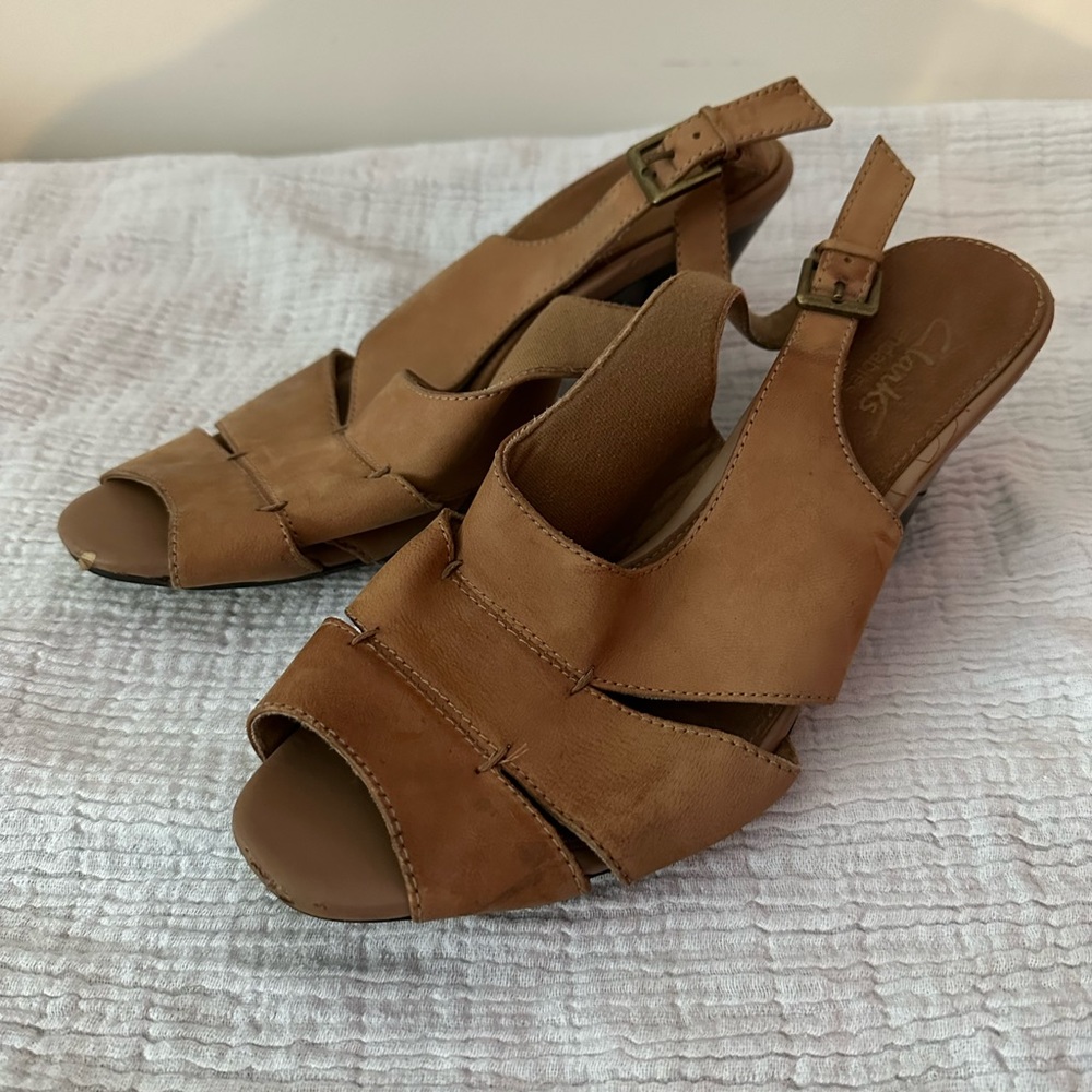 Clark heeled sandal